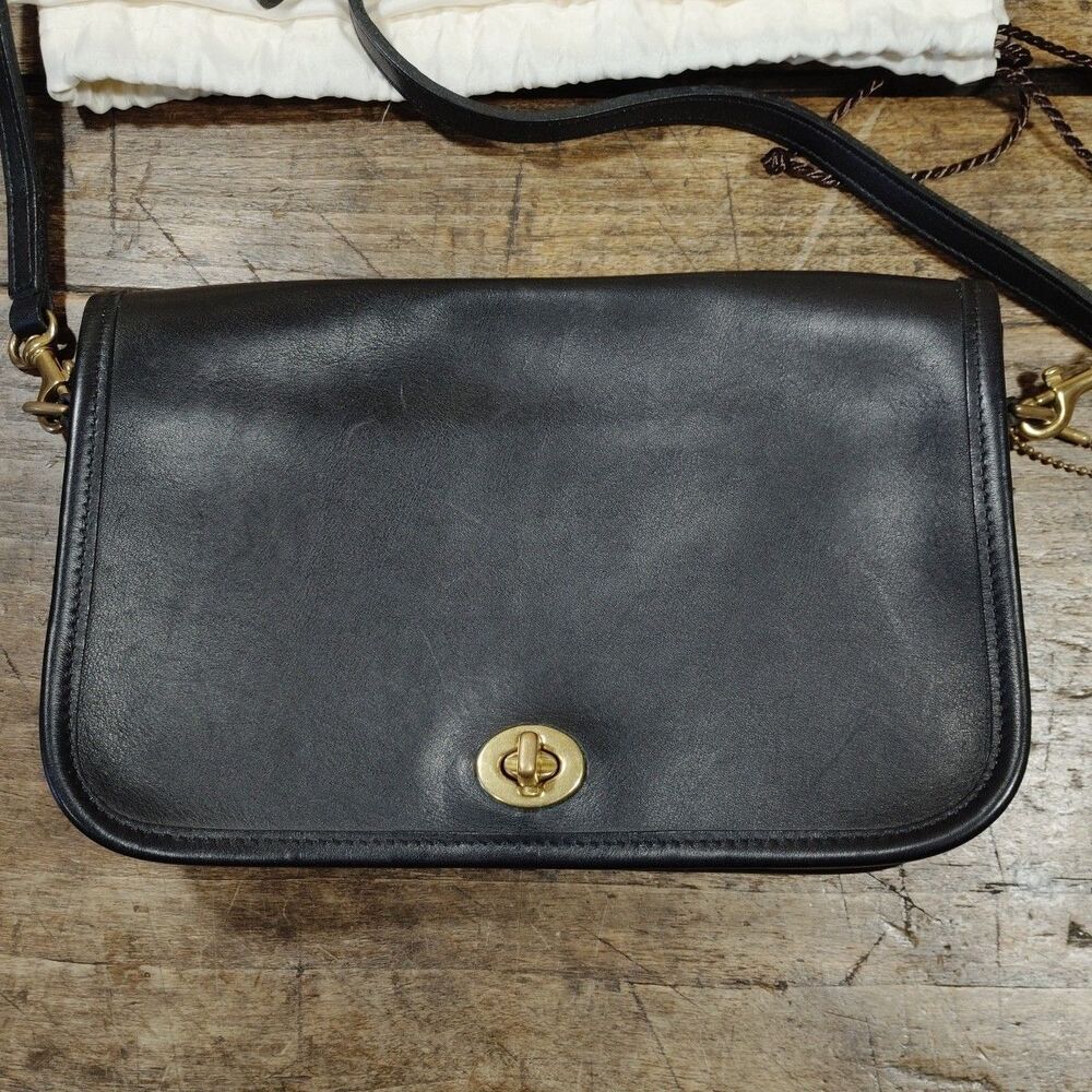 Vintage Coach Bag Purse Pocket Crossbody Black Leather 9755 Strap Dust Bag Tag - Picture 2 of 14